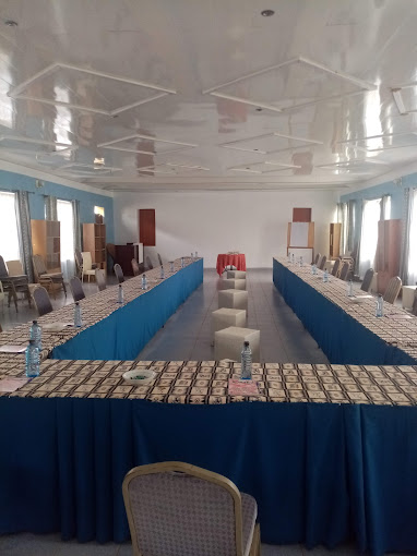 Savannah Lodge Nguluni