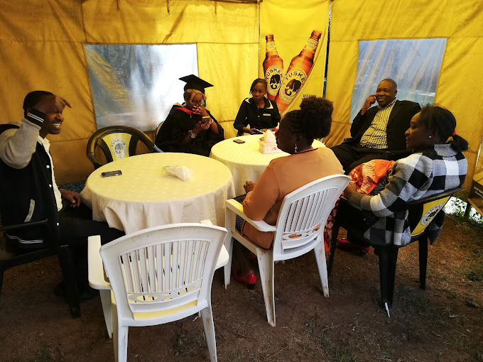 E-Court House(Ladies Hostel &Hotel Accommodation