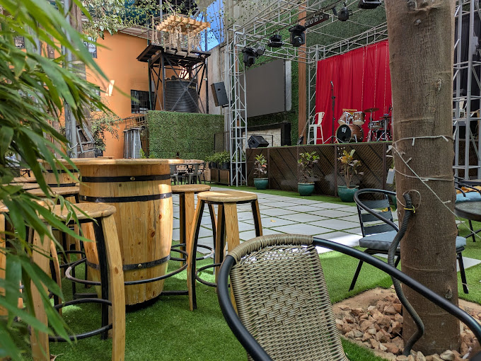 Java Blue Lounge – Embu