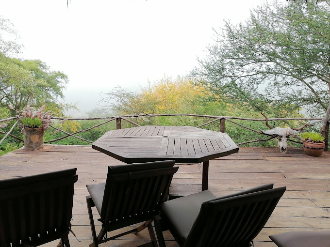 Oloosikitok Hill View Lodge, Samuli