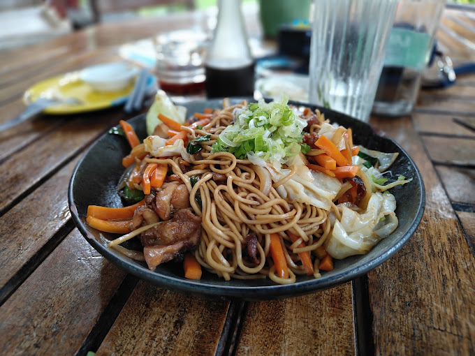 CHEKAFE – Japanese Restaurant