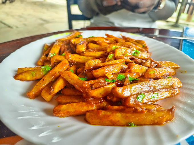 BILLIONAIRES (SWARA PARK)