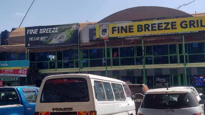 Fine Breeze Bar And Grill