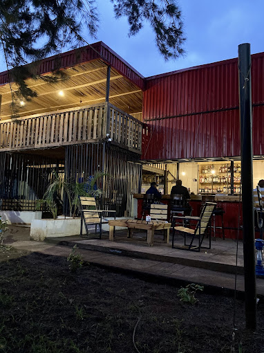 Forts Place Grill & BBQ