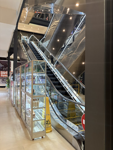 Prestige Plaza Shopping Mall