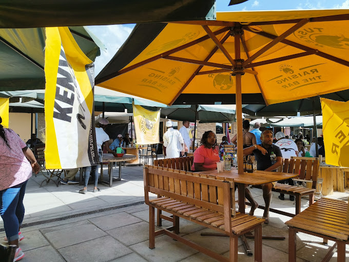 Enkare Bar & Restaurant