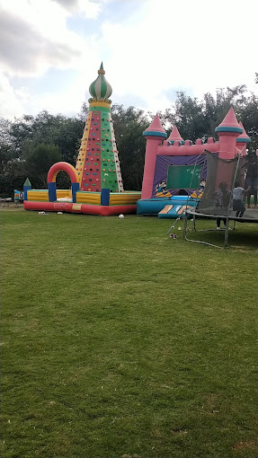 Nasinya Grill & Restaurant