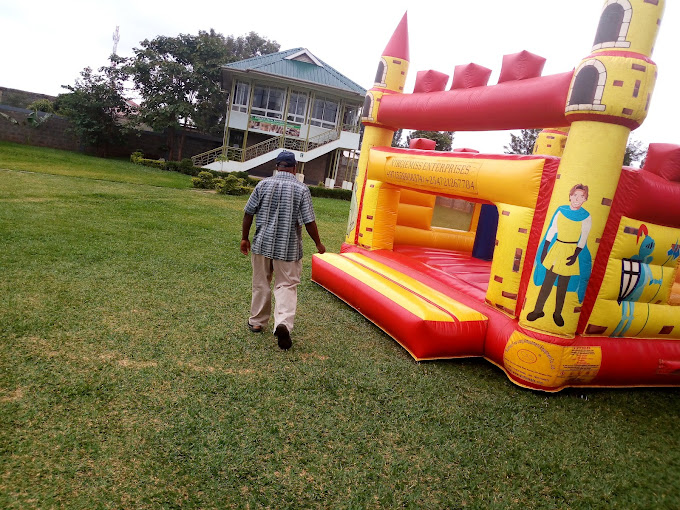 Golden Palm Breeze Hotel Kenol