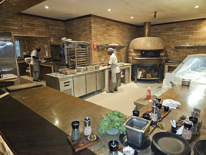 Crafty Chameleon Brewhouse and Restaurant