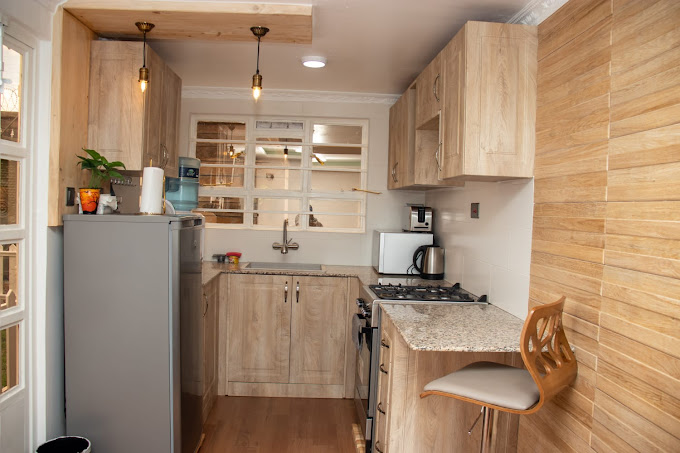 Redhill Container House & Private Spa