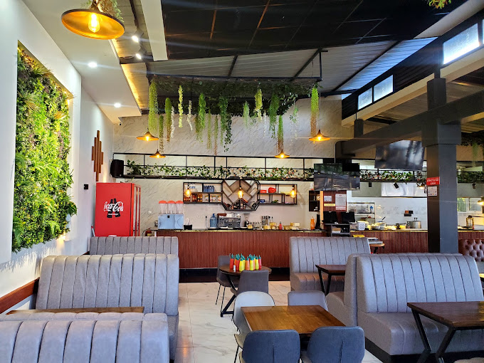 Fami Grill. Restaurant & Coffee-ness