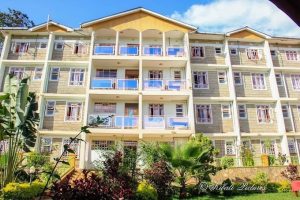 Mountain Breeze Hotel