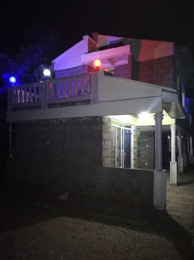 G8 YATCH VILLA HOTEL