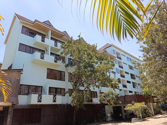 Park Place Hotel Karen