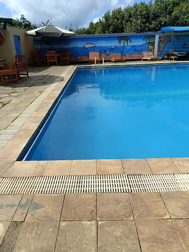 Peak Leaders Hotel, Mweiga