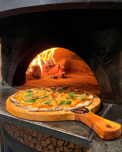 Crafty Chameleon Brewhouse and Restaurant