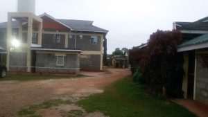 Senior Chief Wambũgũ Hotel