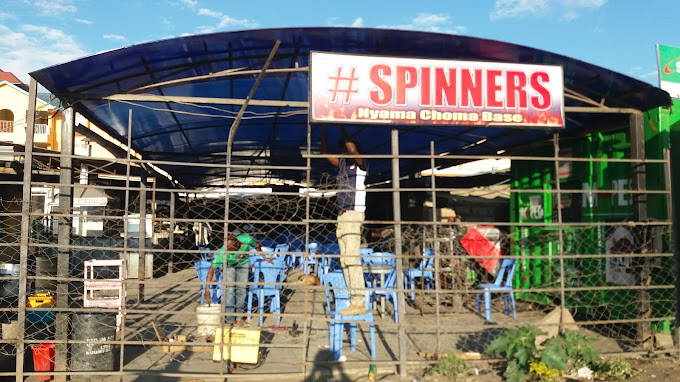 Spinners Bar and Restaurant