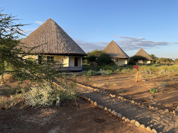 SUNGURA SAFARI CAMP