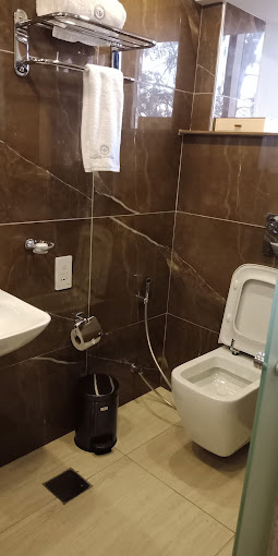 La Maison Royale- South C