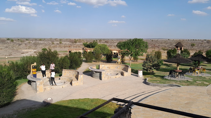 Enchipai Campsite and Cottages