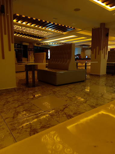 Deuts Four Seasons Hotel