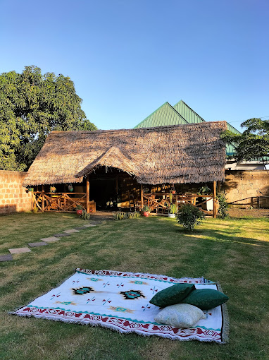 Goodtimewithfar House