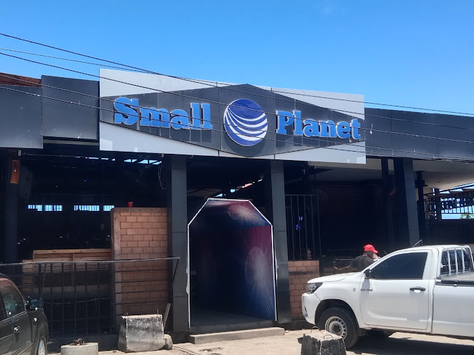 Small Planet Sinza(former La Chaaz)