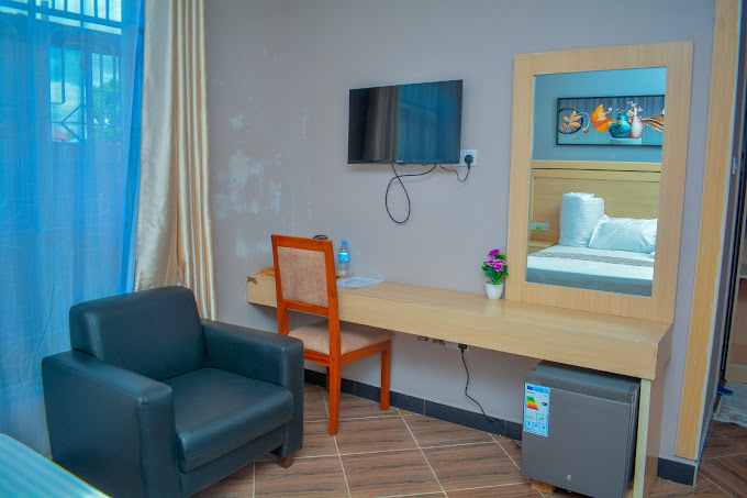 ROSA HOTEL AND APARTMENT – ILAZO