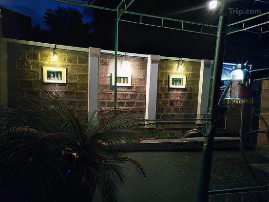 Kilimanjaro Mad Monkey Hotel