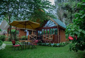 Shose Farmhouse Chalets & Campsite