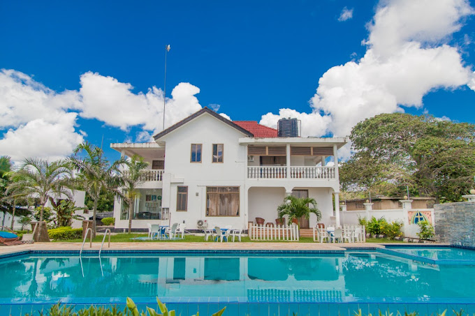 Villa Dahl Beach Resort