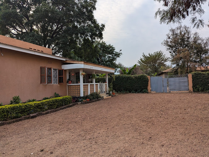 Goodtimewithfar House