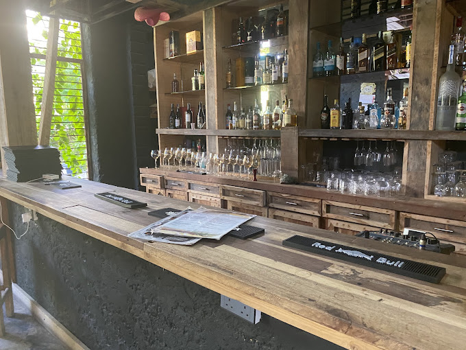 305 Karafuu Restaurant