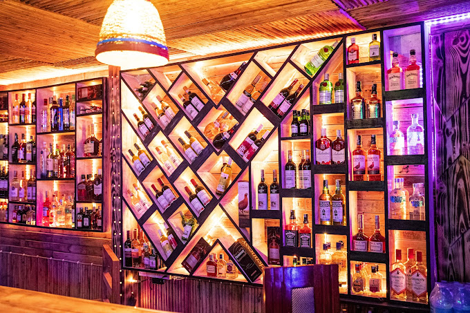 Jaden Hotel & lounge