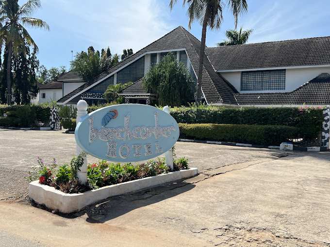 Beachcomber Hotel & Resort