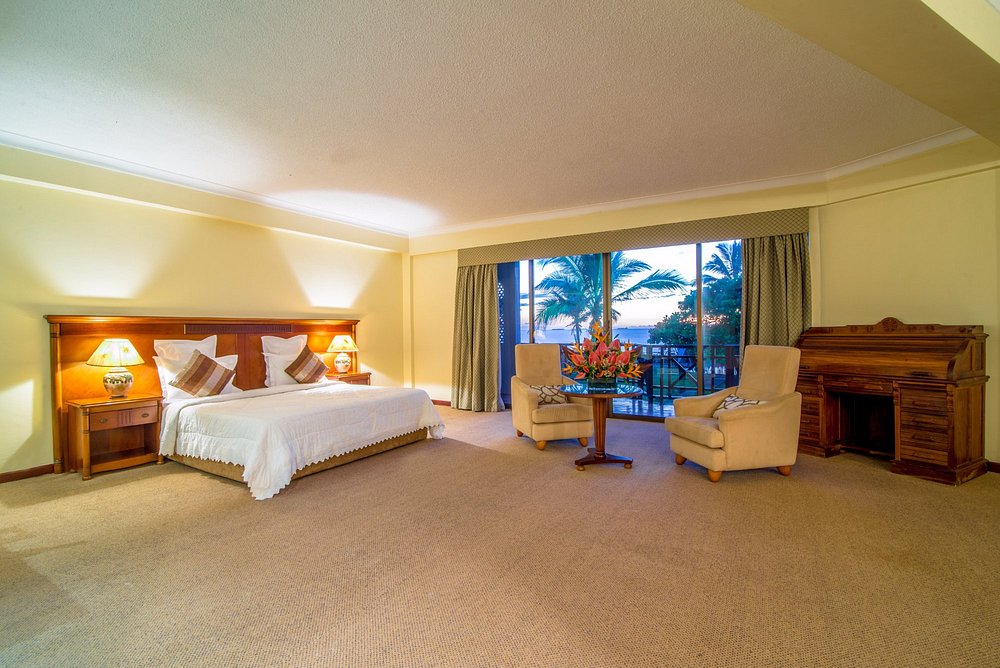 Golden Tulip Dar Es Salaam