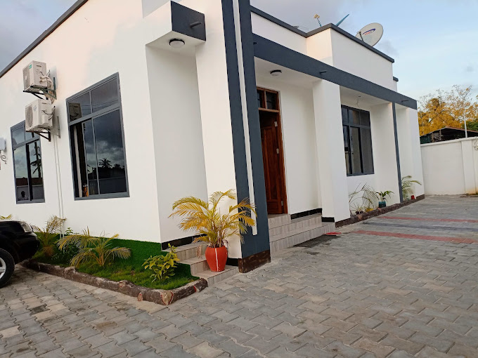 Chibuba Transit Lodge