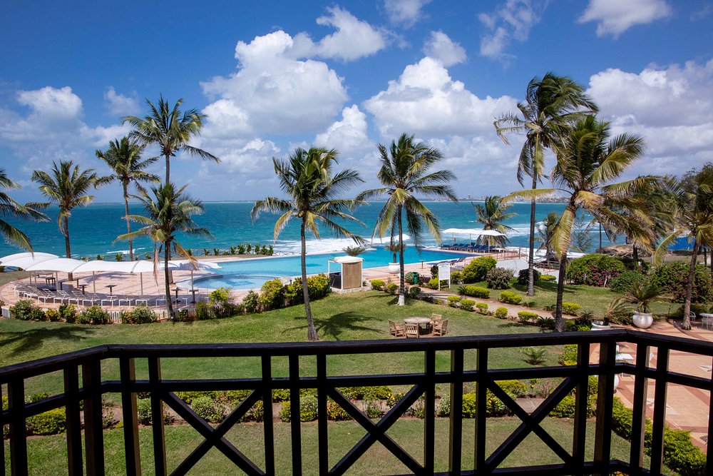 Golden Tulip Dar Es Salaam