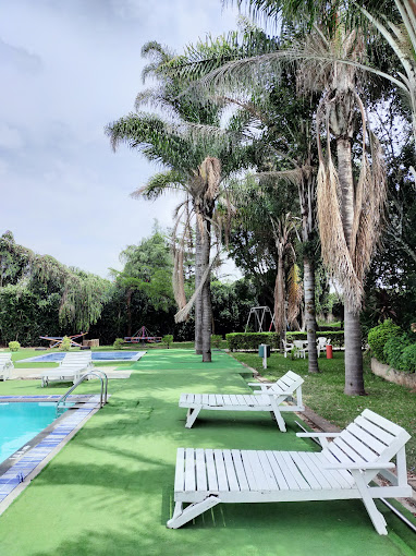 The Sportmans Arms Hotel