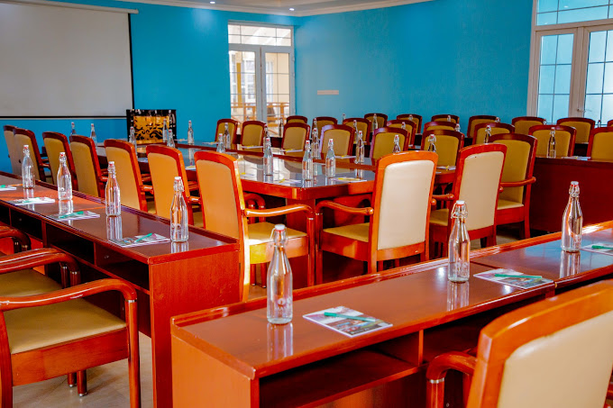 Masailand Safari & Lodge