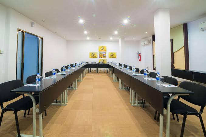 Peninsula Hotel Dar es Salaam