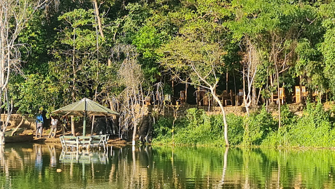 Duluti crater lake restaurant