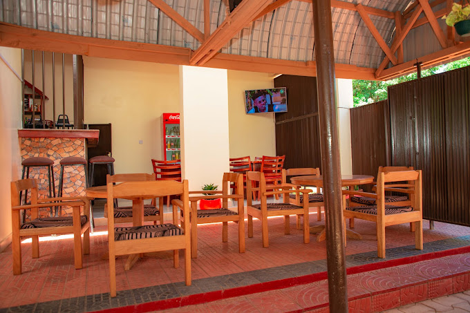 KILIMANJARO WHITE HOUSE HOTEL – Best 4-Star hotel with Mount Kilimanjaro view| Luxury| Budget hotels in Moshi Tanzania