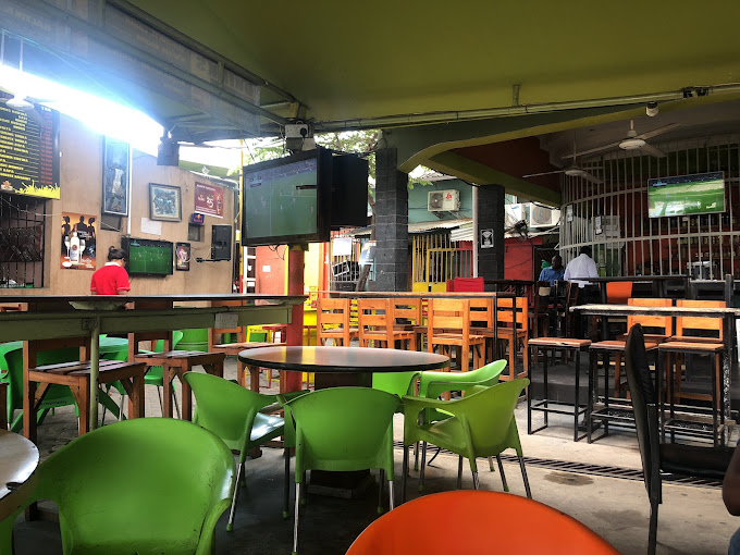 Small Planet Sinza(former La Chaaz)