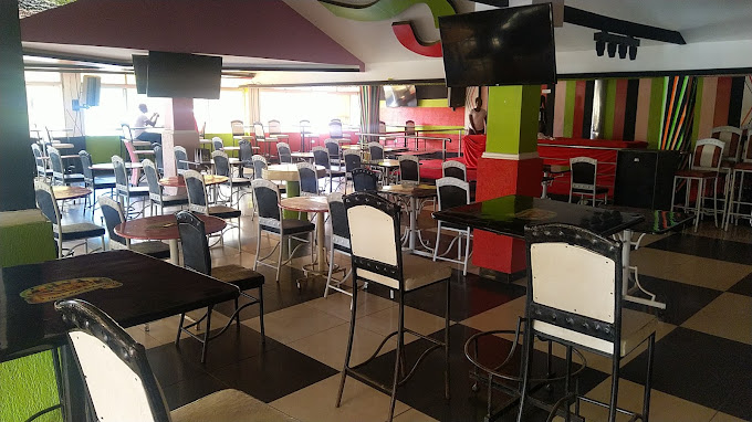 Checkmate Lounge Meru