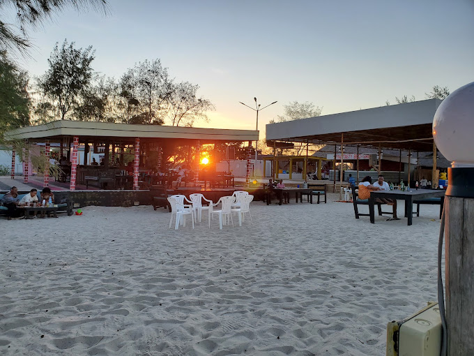 Dynasty Beach Resort