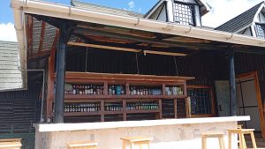 Earthship House, Timau