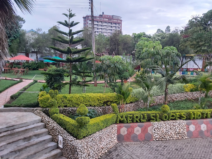 Meru Slopes Hotel