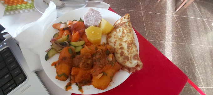 Meru Paramount Hotel